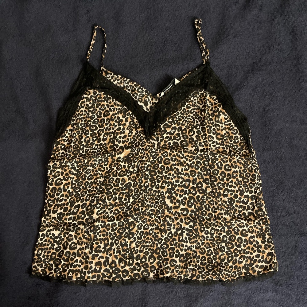 Stradivarius cheetah print top